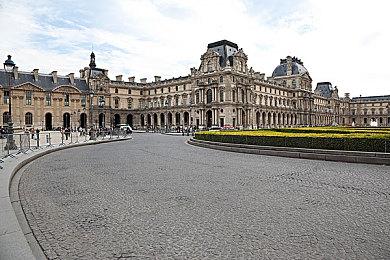 国产悬疑《三伏》追求创新 突破中式悬疑固有认知